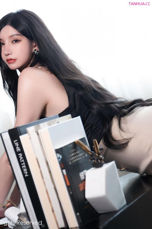 周于希dummy  [XiuRen]高清写真图 2022.05.27 No.5071 周于希Sally第25张图片